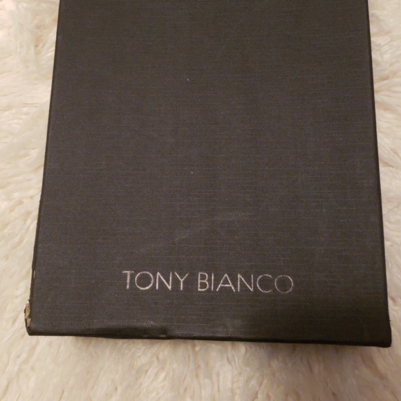 Shoes - Picture 6 of 6